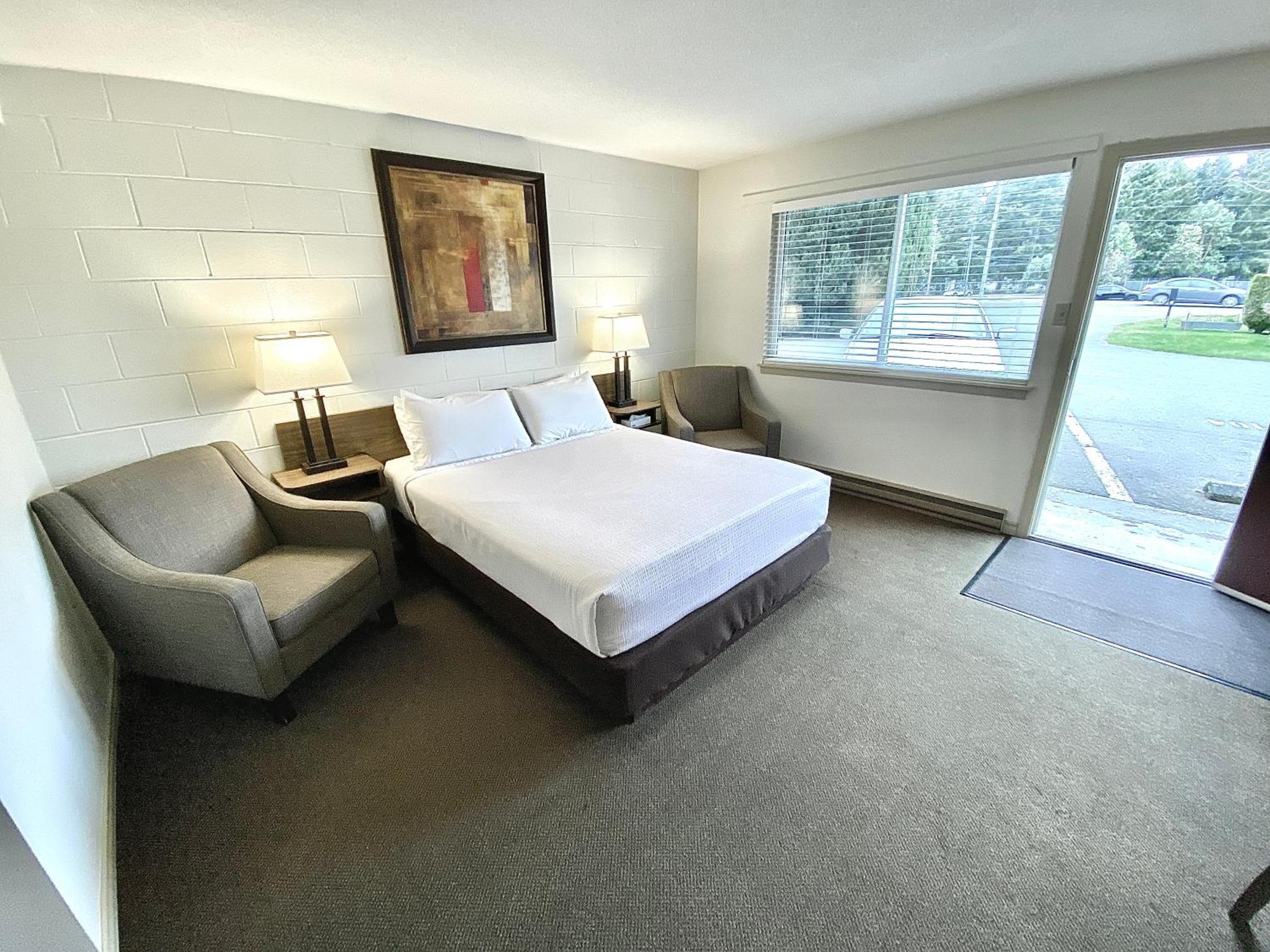 Arbutus Grove Motel Parksville Exterior photo